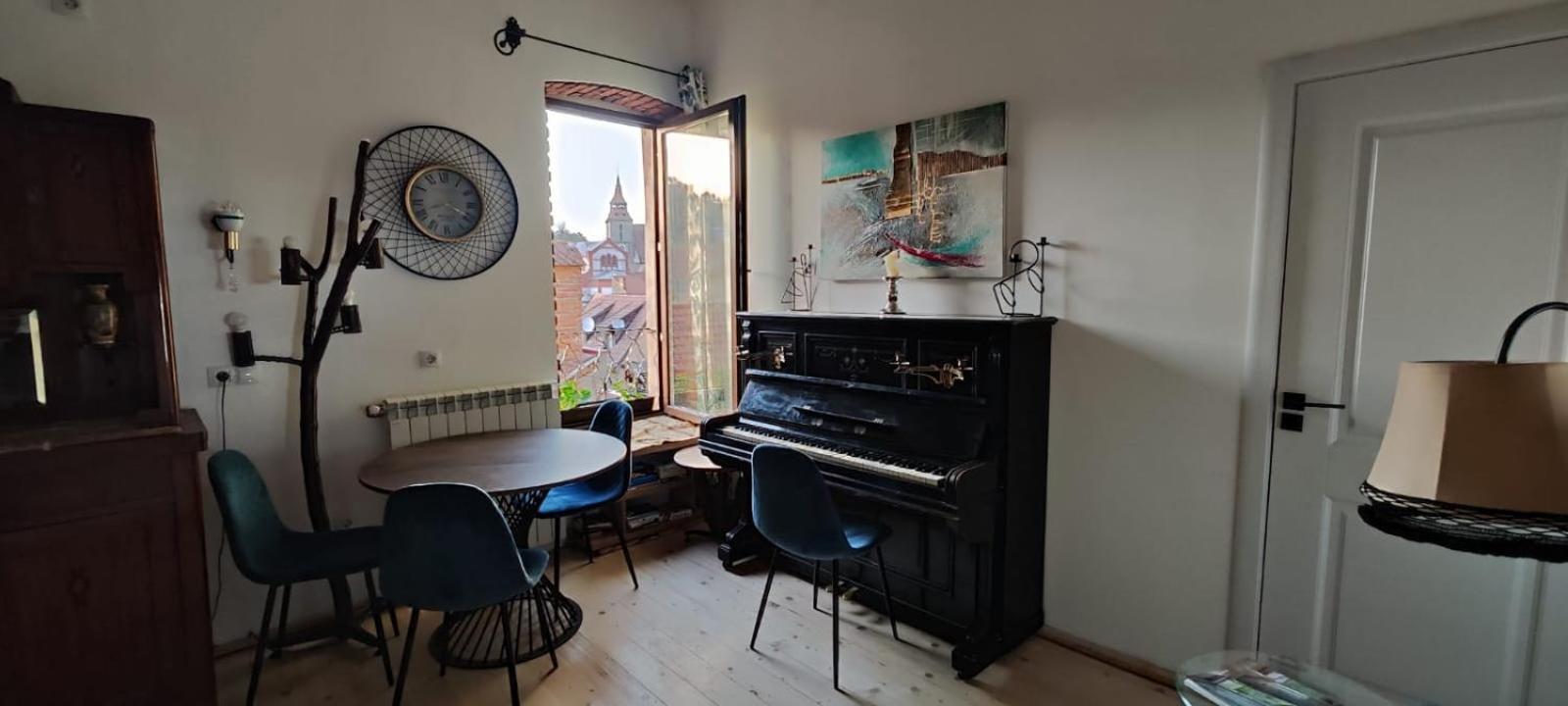 בראשוב Charm Old Town Studio מראה חיצוני תמונה